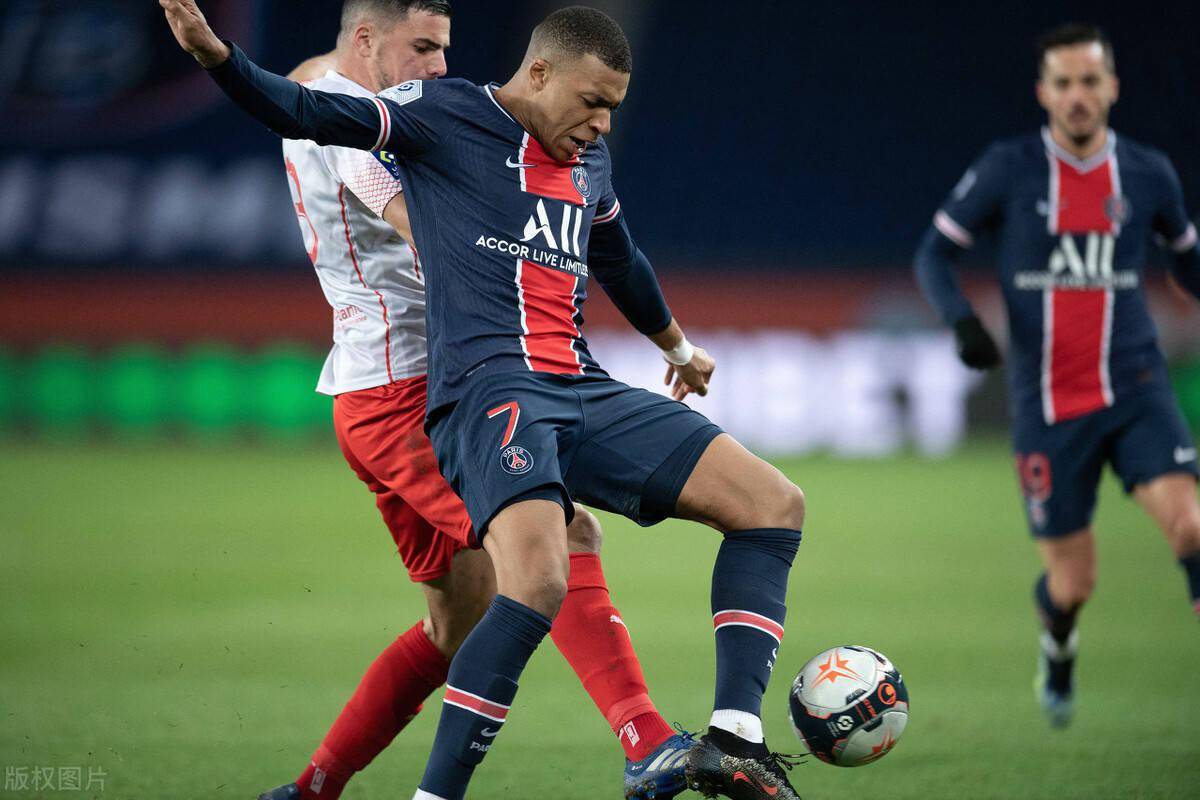 包含法兰克福发布备战花絮;今晚单刀错失;国王杯任务艰巨;纪律约束更严格的词条 包含法兰克福发布备战花絮;今晚单刀错失;国王杯任务艰巨;纪律约束更严格的词条